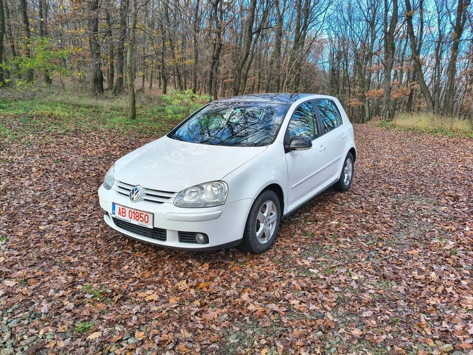 Volkswagen Golf 5 Rar efectuat 2008 1.4 mpi