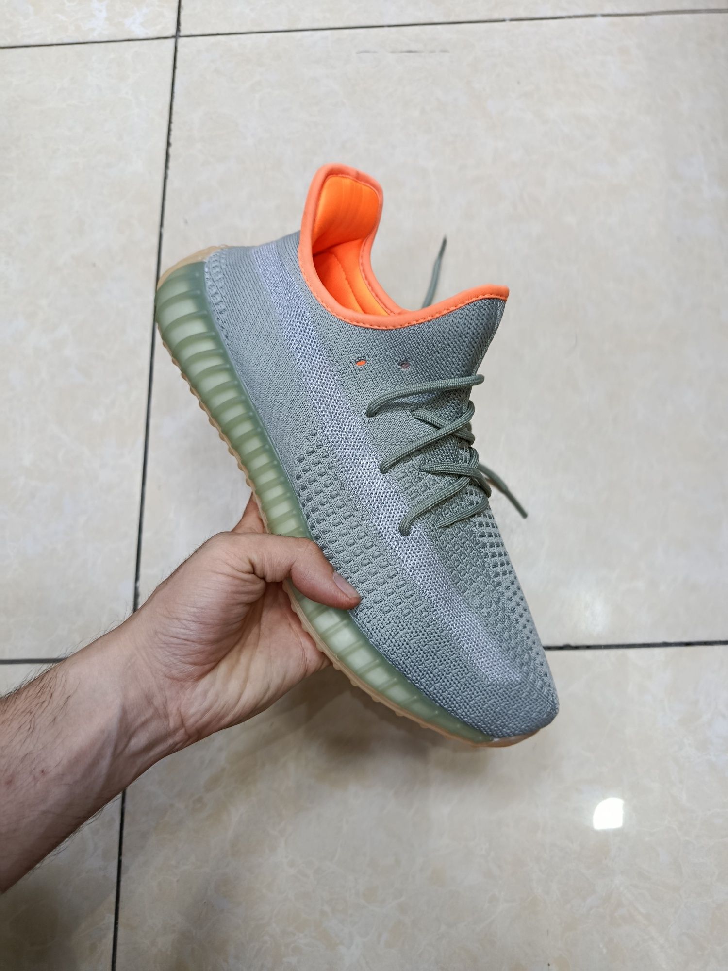 Великан Кроссовки Adidas Yeezy Boost 350 V2 Изи Буст Сетло серый
