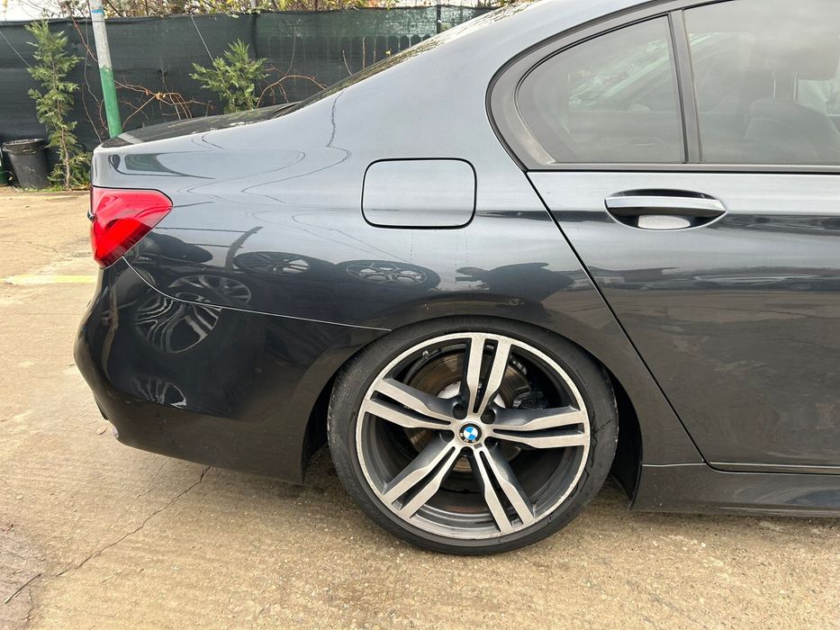 Ușă dreapta spate BMW seria 7 G12 lung (dezechipată)