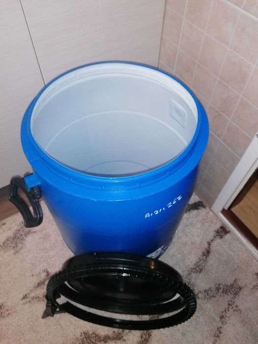 Butoi plastic, 50 l