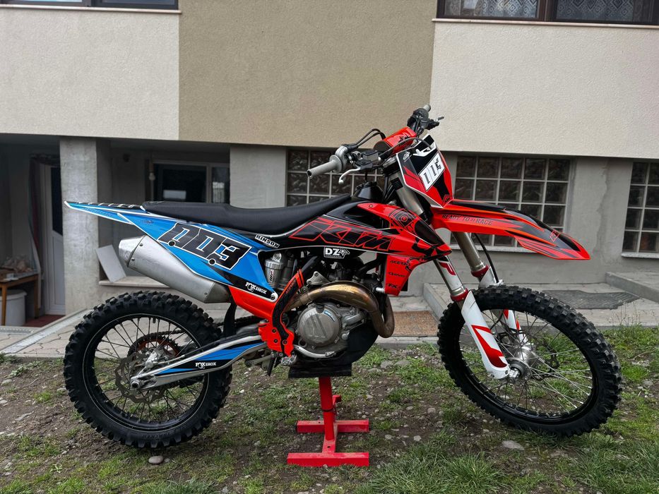 Vând ktm sxf 450 2023 cu 2 mape putere