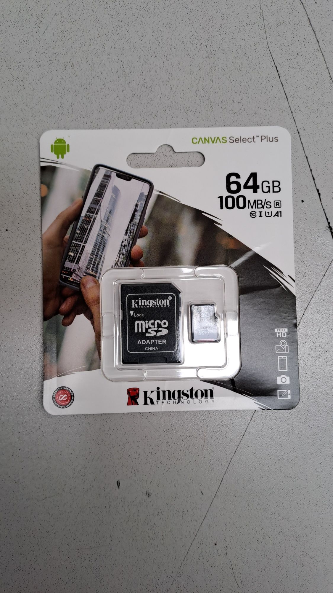 Карти с памет Kingston 64gb. 29 броя.