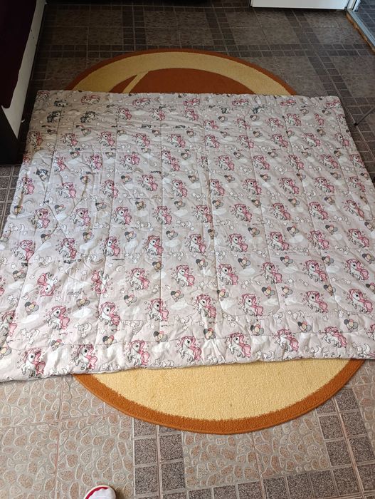 Vând pilota foarte puțin folosita