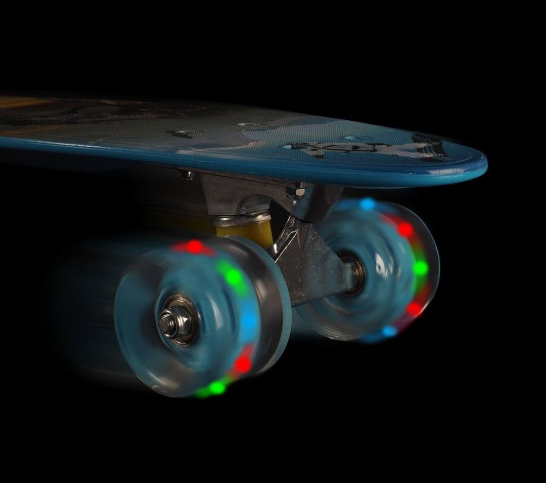 Penny Board Action One®, cu roti luminoase, 22'', PU, Aluminium