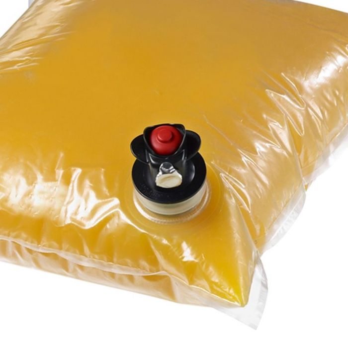 Vând suc mere pasteurizat
