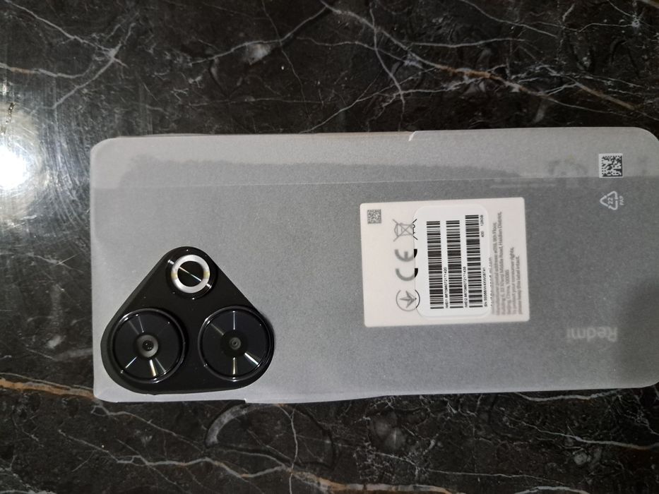 REDMI 13 black 6gb ram