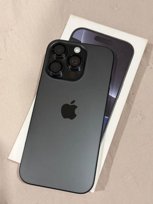 Продам iphone 16 pro 256GB