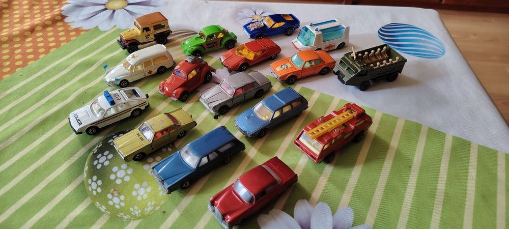 Matchbox, majorette, corgi