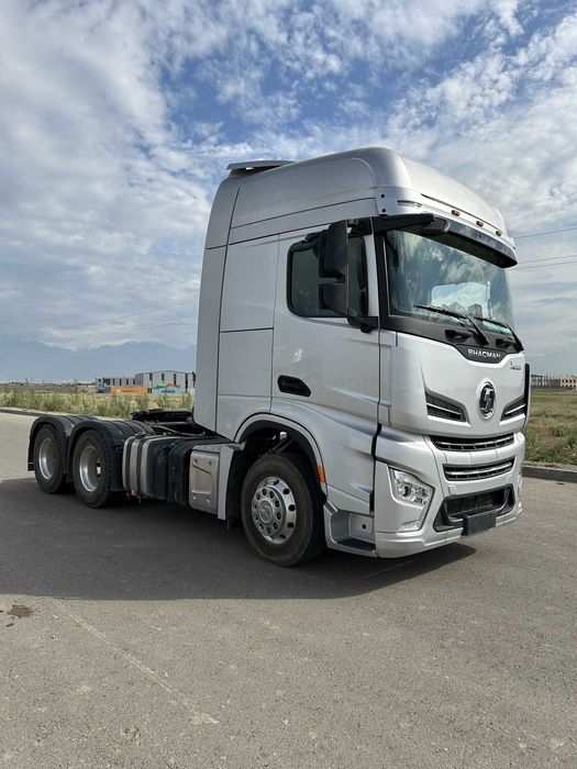 Абсолютно новый тягач Shacman X6000 6/4