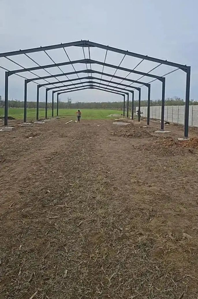 Vand structura metalica pentru hala de 11X25X4 metri, confectionata di