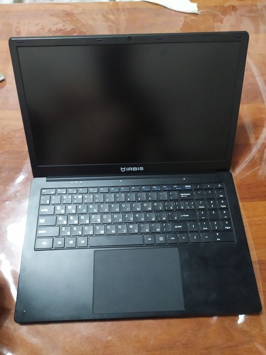 Noutbuk  sotiladi celeron N4020