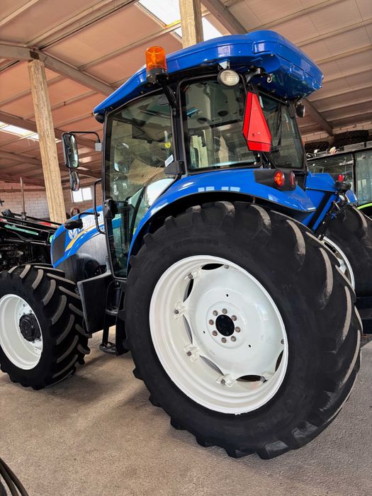Tractor New Holland 115 CP T 5 115 an 2021 Claas Fendt Fiat Case John