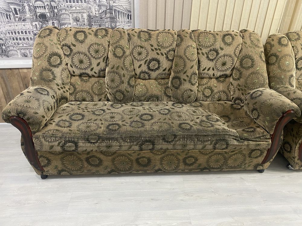 Комплект диван кресло