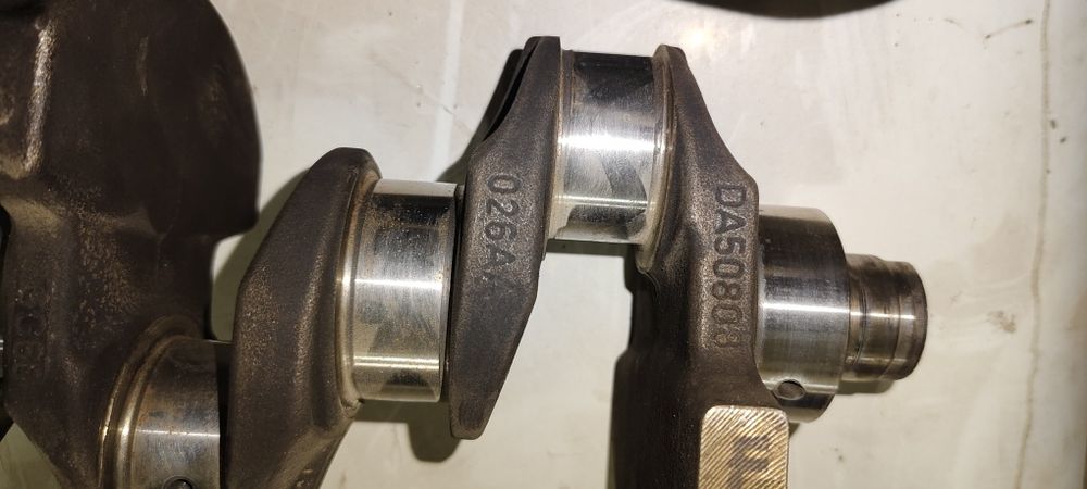 Продам коленвал 1.6 audi volkswagen