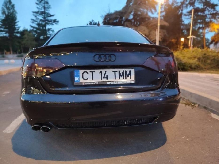 AUDI A4 B8  An 2011