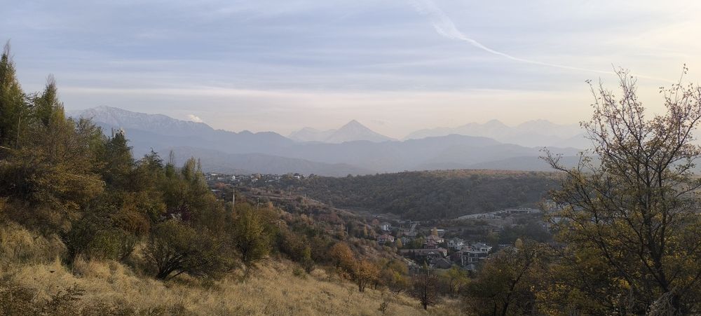 Участок 18 соток Горный гигант