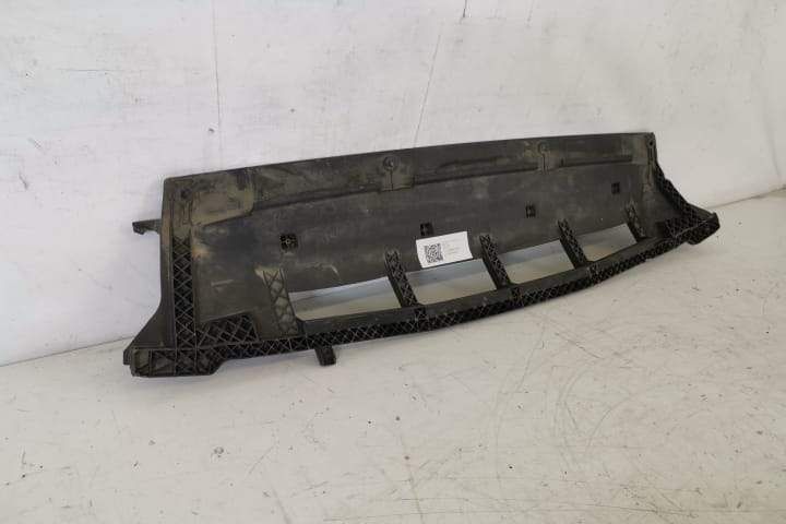 Ауди Q5 / Audi Q5 Оригинален преден предпазен щит против камъни за бро