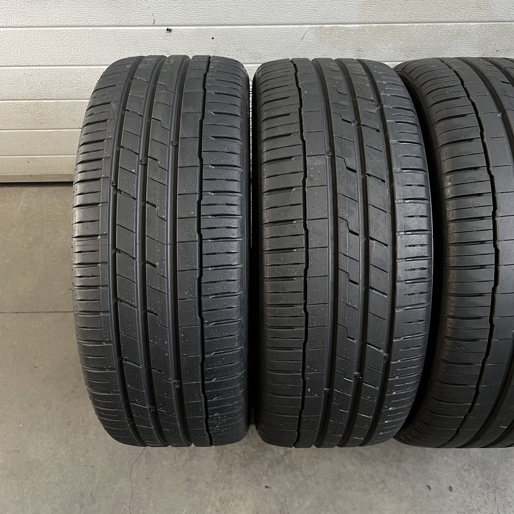 4 Anvelope vara 225 40 20 Hankook DOT 2021