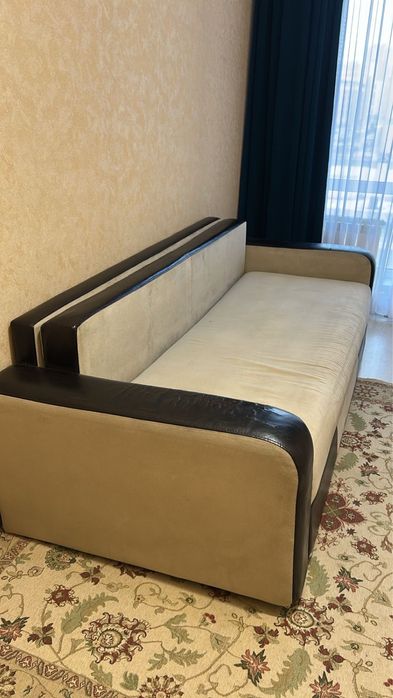 Продам диван б/у в хорошем состоянии