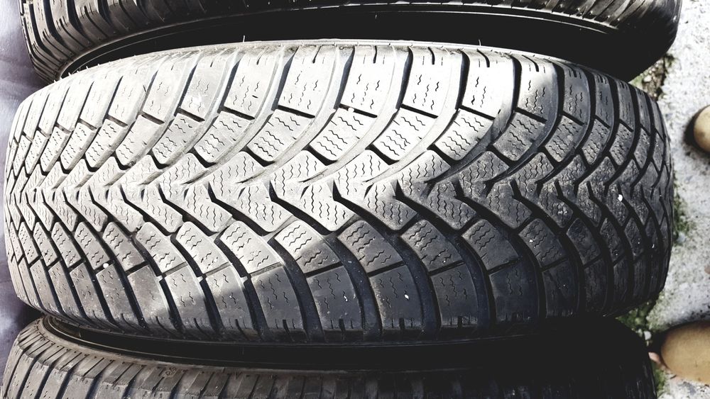 225/65/17,225/55/17,falken,dot 4818,6-7mm!