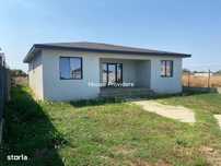 Casă 137 mp, la alb, construcție solidă, Dimieni, com. Tunari