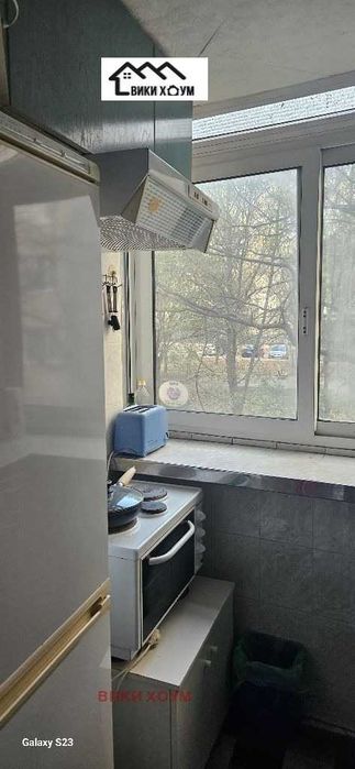 Отдава под наем 2-стаен апартамент, гр.Варна,Спортна Зала