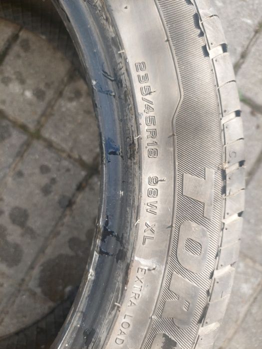 Anvelopa 235 45 r 18 Torque vara