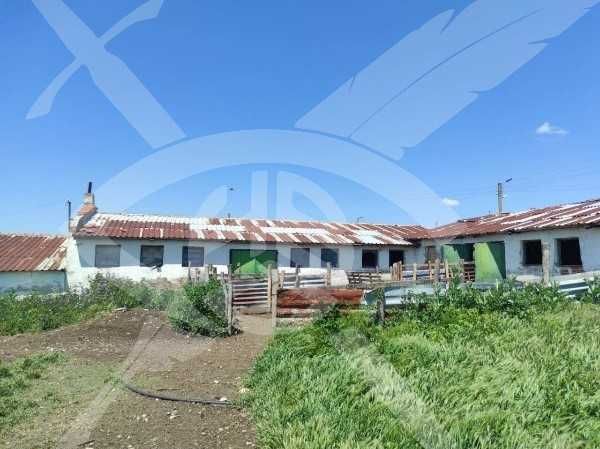 Продава се Парцел в Карнобат - 6400 кв.м за 48 €/кв.м - Снимка #3