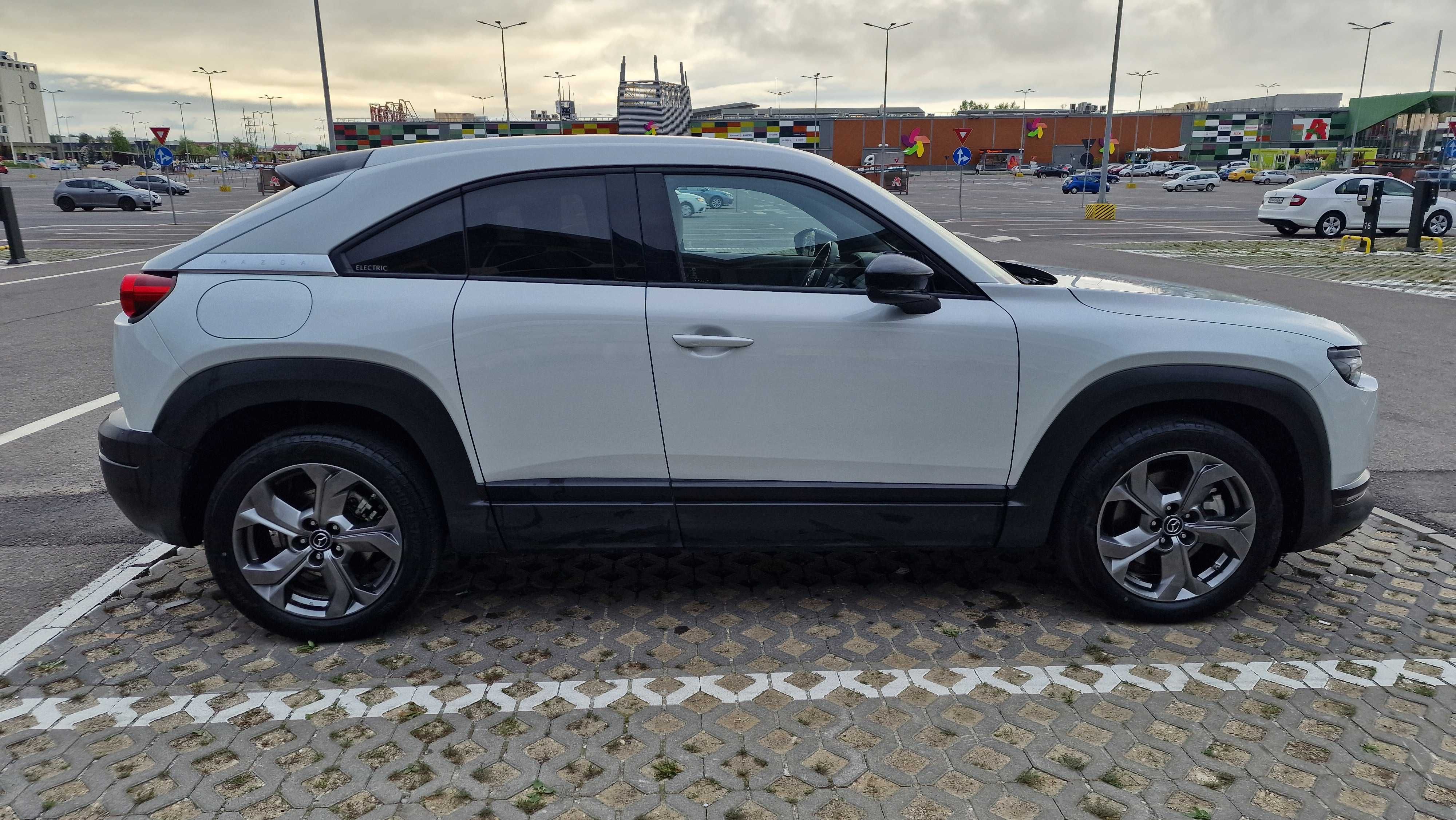 Mazda MX-30 full electric 35.5kwh Iunie 2021