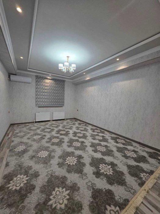Продаётся передел в 3х комн квартира на 4 этаже Ор-р Крытый рынок