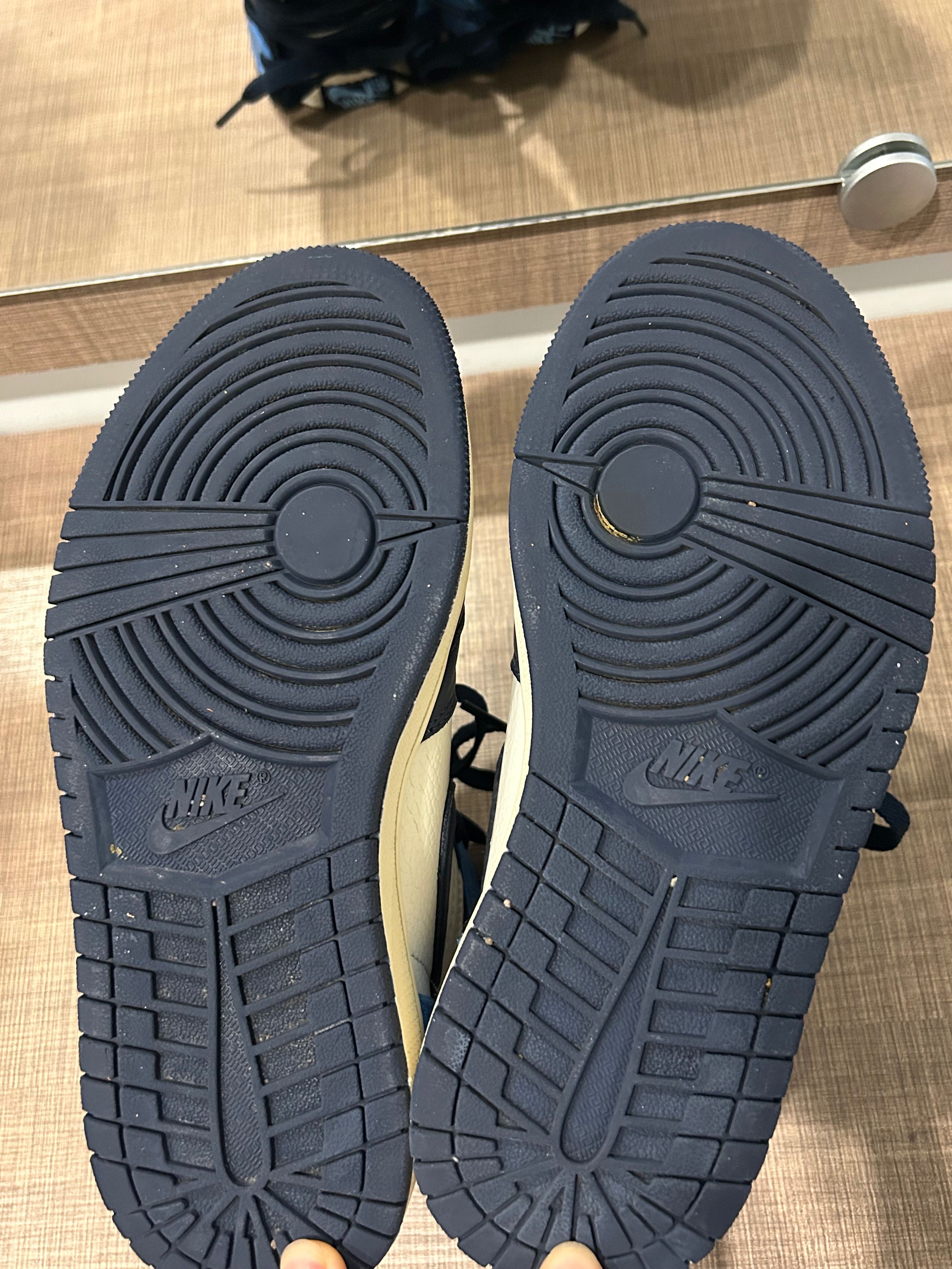 Nike Air Jordan 1 Retro High Obsidian