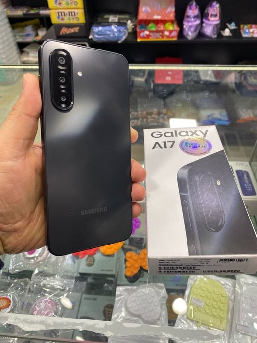 Samsung A17 Sotiladi!