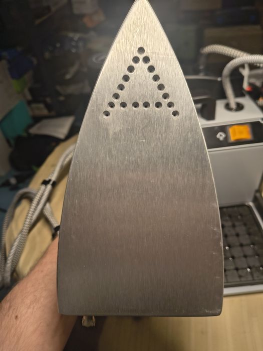 Професионална ютия.Паров генератор Profesionala Polti Vaporella 2 HP,