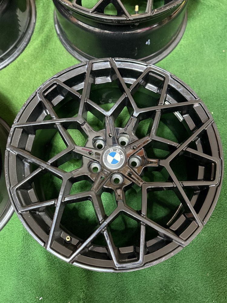 Спорт Пакет Джанти за BMW G20 G30 5x112 19 цола