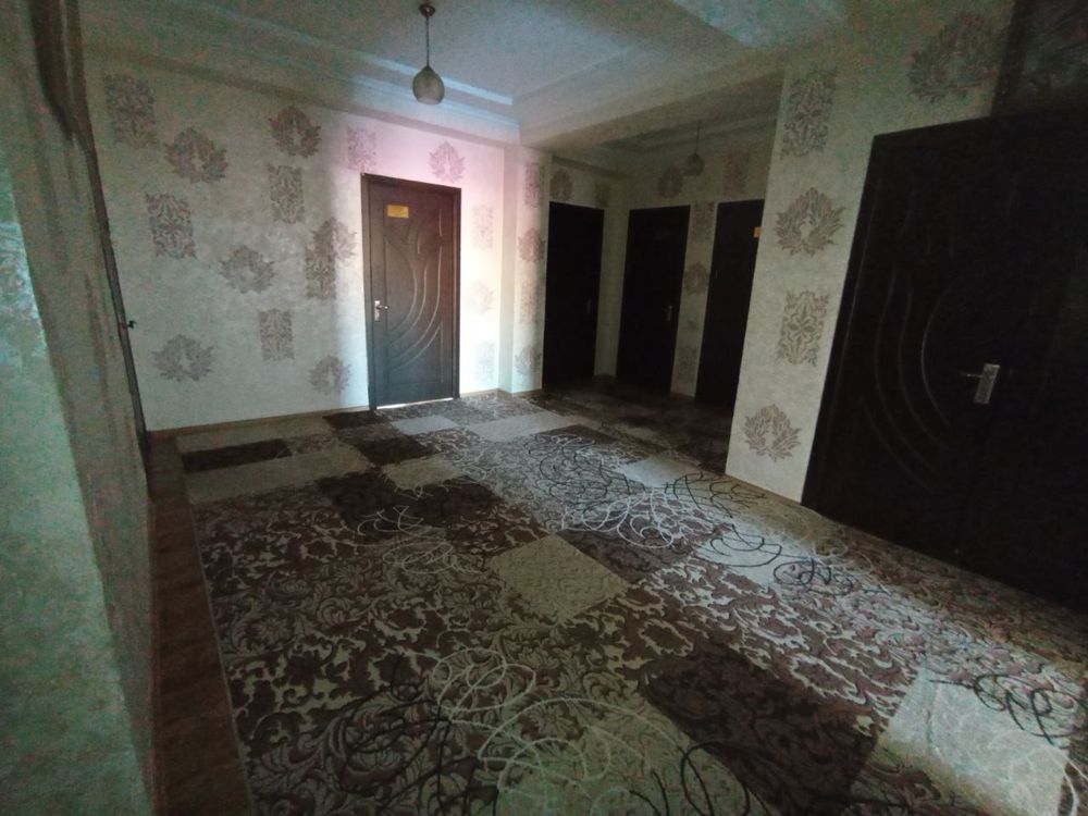 4 xonalik 6 xona qilingan, 6-etaj 6 etaj novostroykada,