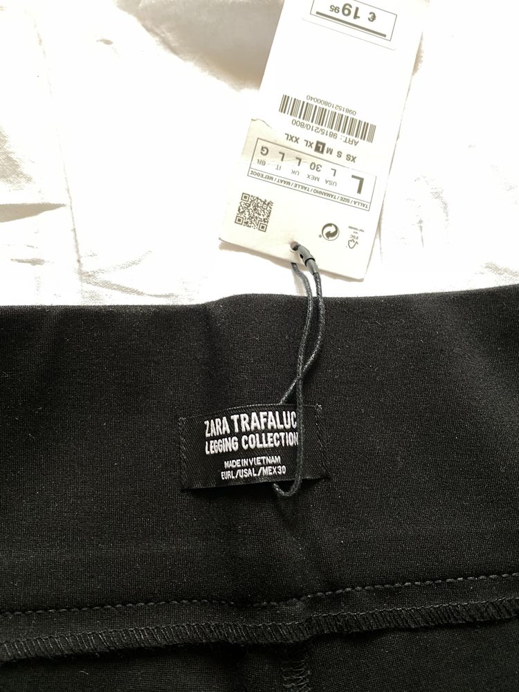 Pantaloni Zara mid-rise