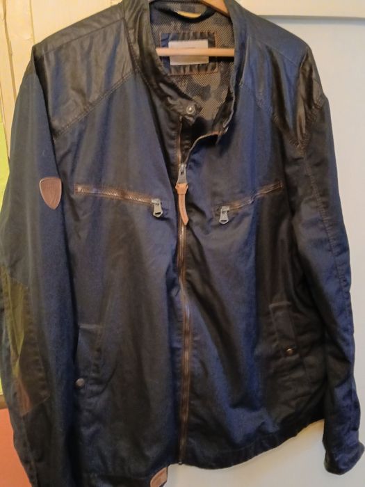 Мъжко яке Camel Active.