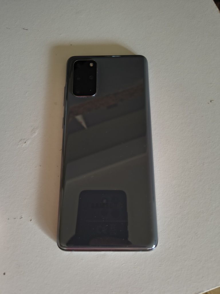 Samsung Galaxy s20 plus