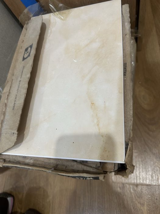 Кафель  3, 24 кв м (3 пачки каф плитки) нлвая в упаковках. 20х30х0,7