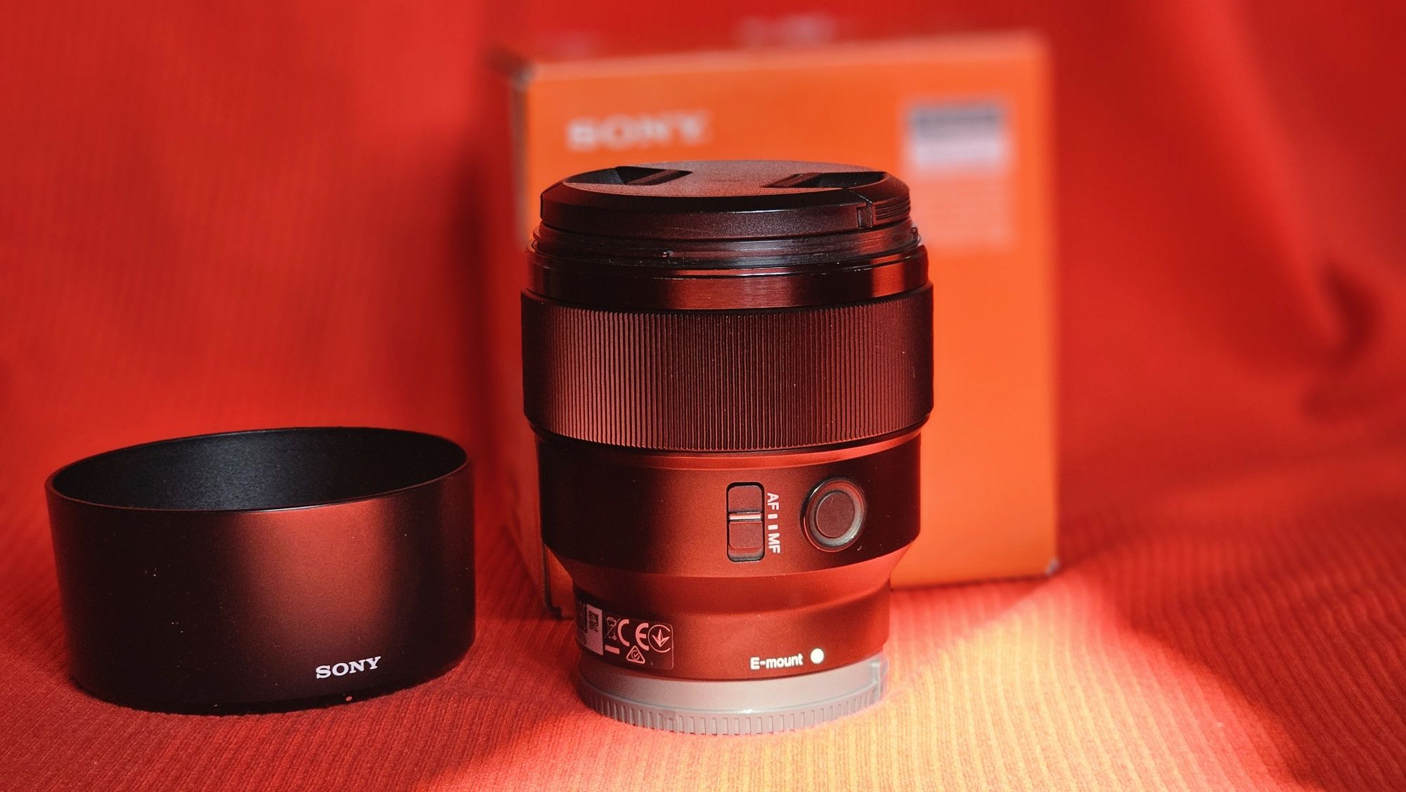 Sony FE 85mm F1.8, Sony FE 28-70 F3.5-5.6, Sony FE 50mm F1.8