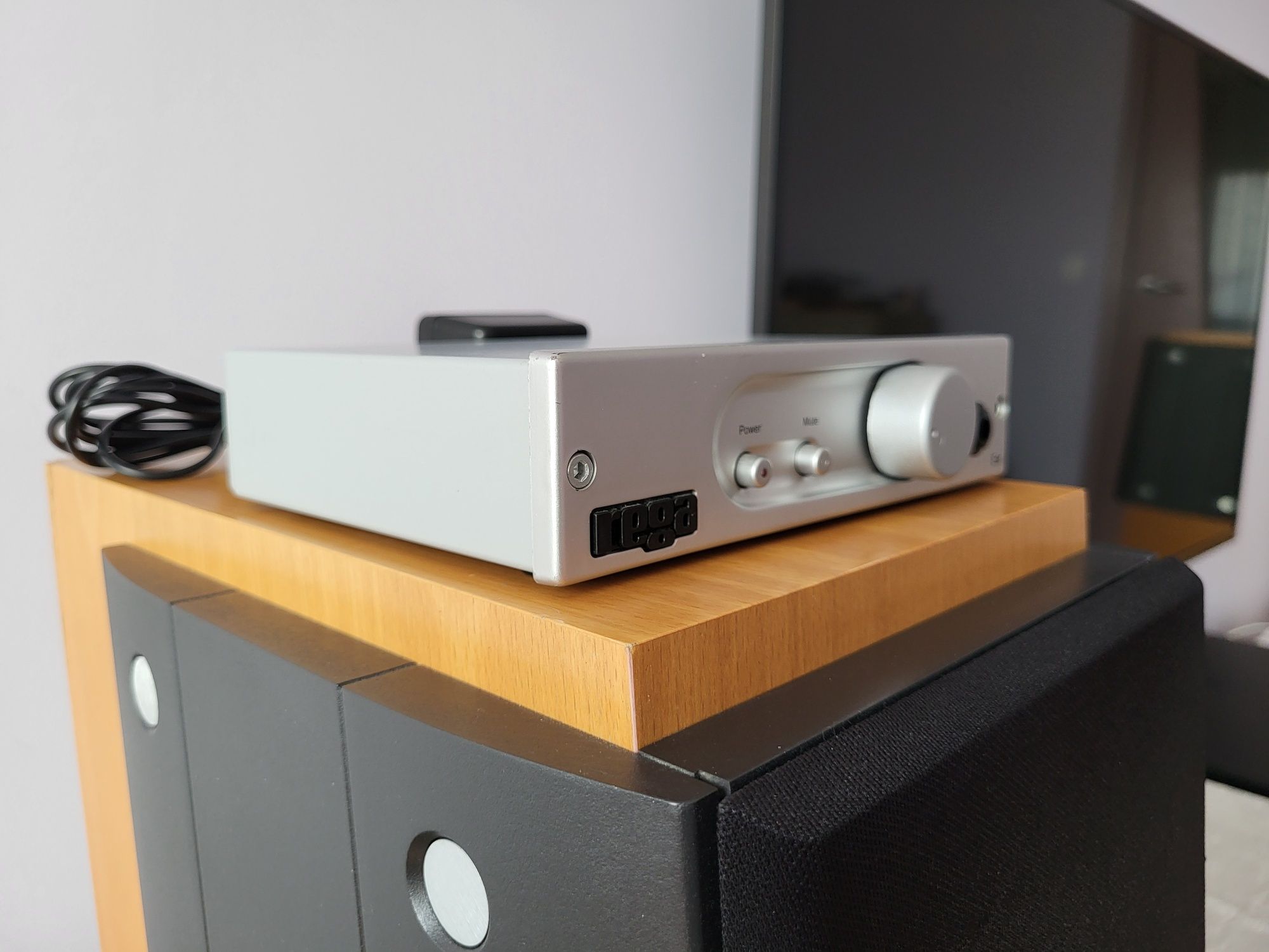 Rega Ear / Headphone Amp