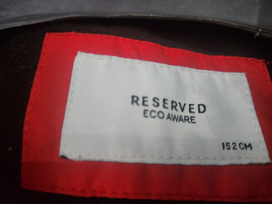 Яке Reserved 152 см 12 год като ново