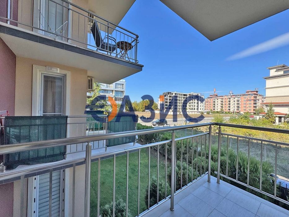 Продава се Едностаен апартамент в к.к. Слънчев бряг - 39 кв.м за 1680 €/кв.м - Снимка #8