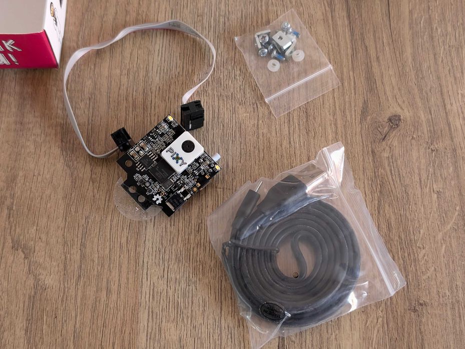 Placa de dezvoltare Pixy cam, Raspberry Pi, Xilinx Spartan, Linksprite
