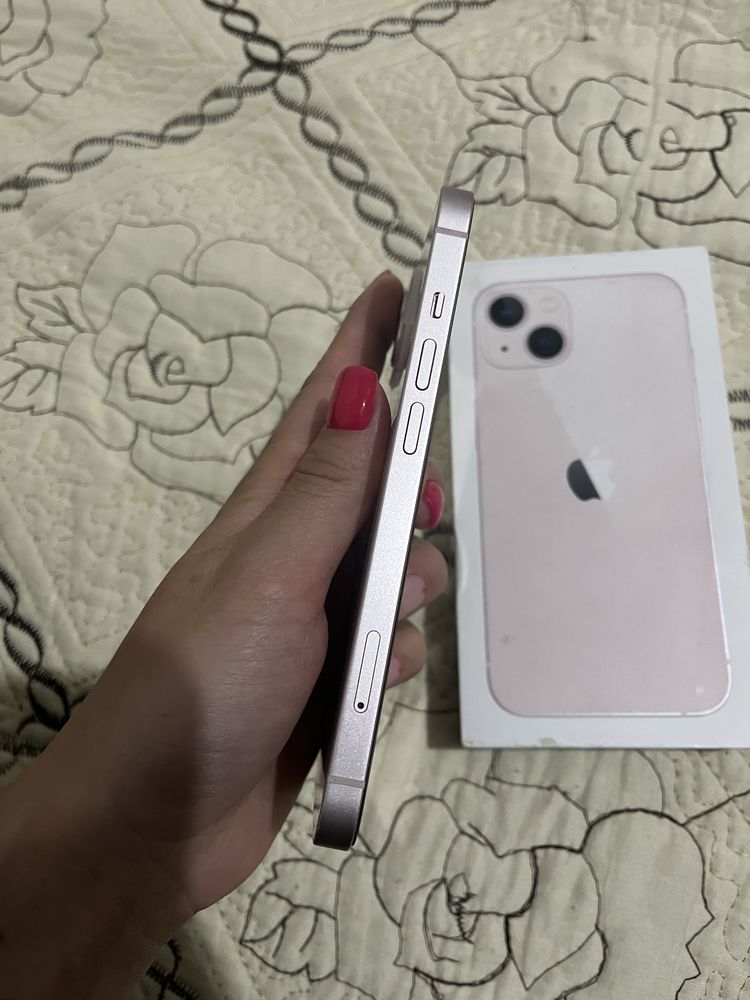 Продам Iphone 13 читайте внимательно содержие объявления