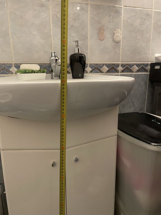 Chiuveta si dulap baie