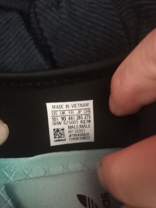 Vând Adidași parley proveniență SUA