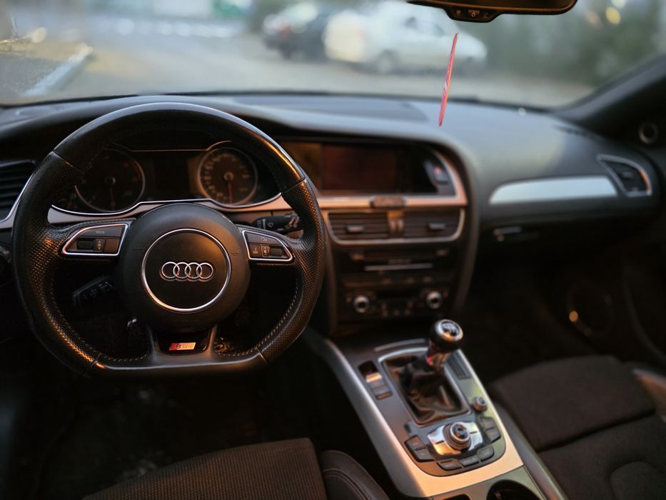 Audi A4 B8.5 Facelift S-LINE