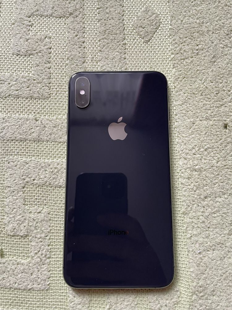 Продам Iphone xs max 64gb