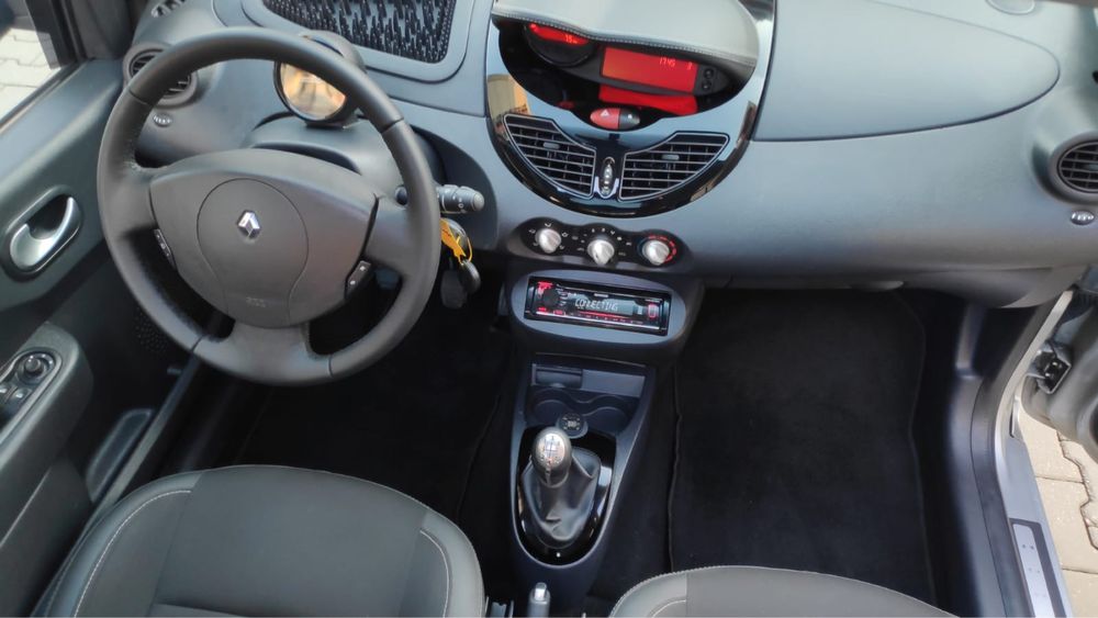Renault twingo 2, 1.5 dci 90 cp, euro 5 , masina de oras